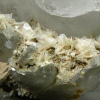 Bertrandite