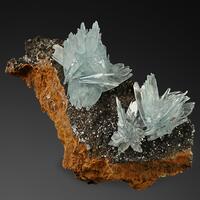 Baryte Limonite & Calcite