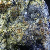 Ferritungstite Scheelite Mpororoite Scorodite & Native Bismuth On Ferberite