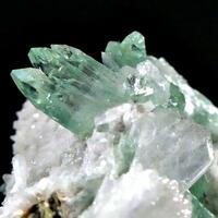 Fluorapophyllite-(K) & Stilbite