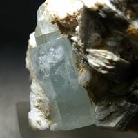 Aquamarine & Muscovite