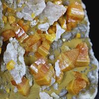 Wulfenite With Calcite