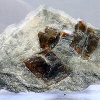 Ferroan Magnesite Var Breunnerite