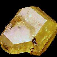 Native Sulphur With Hydrocarbon