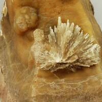 Baryte On Calcite