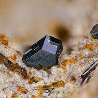 Pseudobrookite Hematite & Edenite