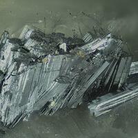 Ferrihollandite