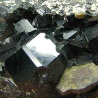 Garnet Var Schorlomite