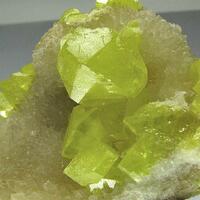 Native Sulphur & Calcite