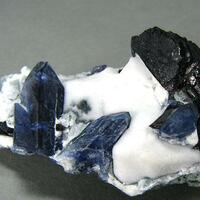 Benitoite & Neptunite