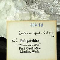 Calcite & Palygorskite