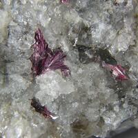 Erythrite