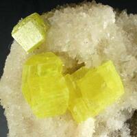 Native Sulphur & Calcite