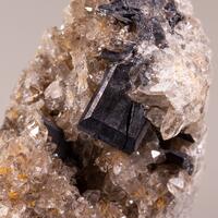 Allanite-(Ce)