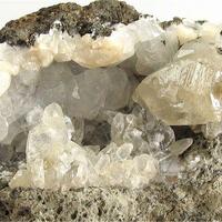 Analcime Apophyllite & Calcite