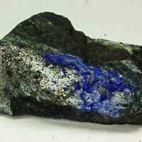 Dypingite With Callaghanite