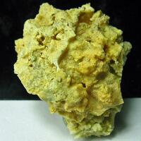 Aluminocopiapite