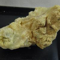 Aluminocopiapite