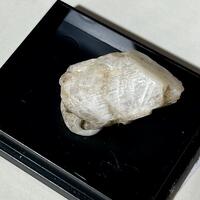 Hambergite