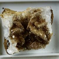 Quartz On Calcite & Dolomite