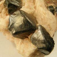 Franklinite Calcite & Willemite
