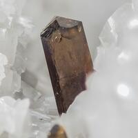 Dissakisite-(Ce)