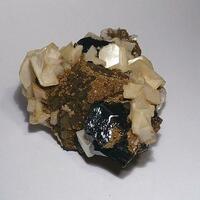 Pyrrhotite Sphalerite & Calcite