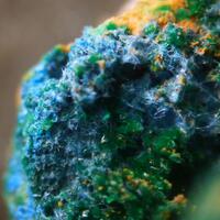 Cyanotrichite Brochantite & Malachite