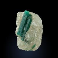 Emerald On Quartz