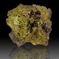 Natropharmacosiderite & Arseniosiderite