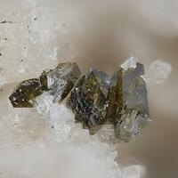 Fergusonite-(Y)