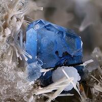 Haüyne Aragonite