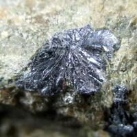 Molybdenite & Bayleyite On Garnet