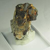 Gadolinite-(Y)