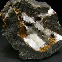 Aragonite On Ferroan Calcite
