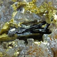 Bismite & Molybdenite On Quartz