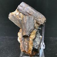 Allanite-(Ce)