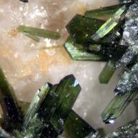 Cornwallite & Olivenite