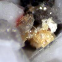 Wulfenite & Aeschynite-(Y)