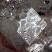 Chabazite Allanite & Kainosite-(Y)