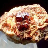 Garnet Var Spessartine