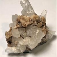 Ankerite On Quartz With Pyrite