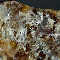 Johannsenite