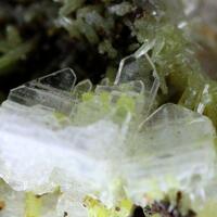 Pyromorphite & Cerussite