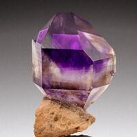 Quartz Var Amethyst