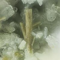 Carbocernaite