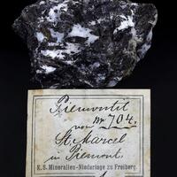 Piemontite