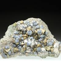 Siegenite Chalcopyrite & Galena