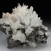 Quartz & Arsenopyrite