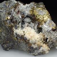 Scheelite Chalcopyrite Quartz & Calcite